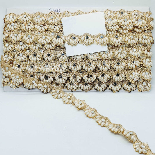 1m 2.5cm Metallic gold lace applique mirror, crystal, pearl trimming