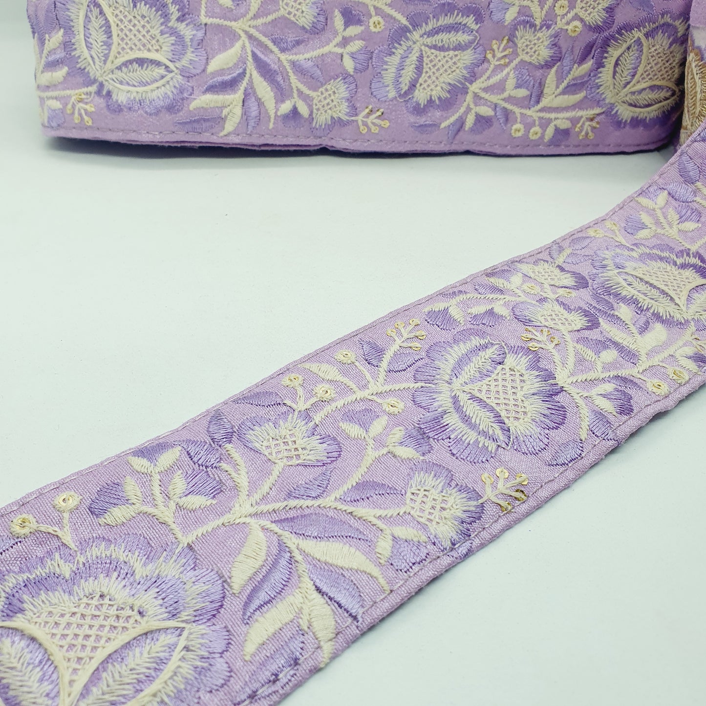 1m 7.5cm lilac cream flower indian embroidered saree border ribbon
