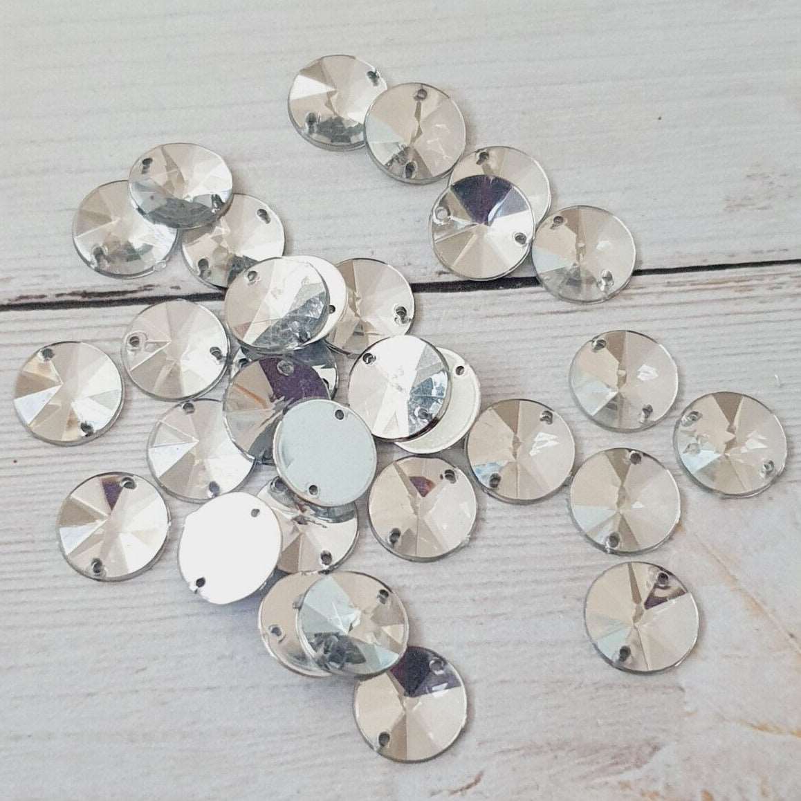 10x 10mm CLEAR acrylic sew on rhinestone gem round/ rivoli