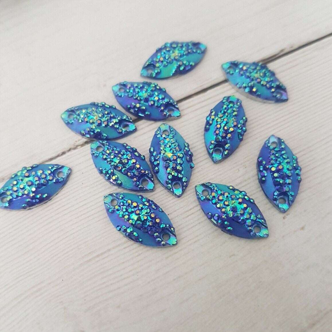 10x 15mm blue AB acrylic textured sew on rhinestone gem horse eye