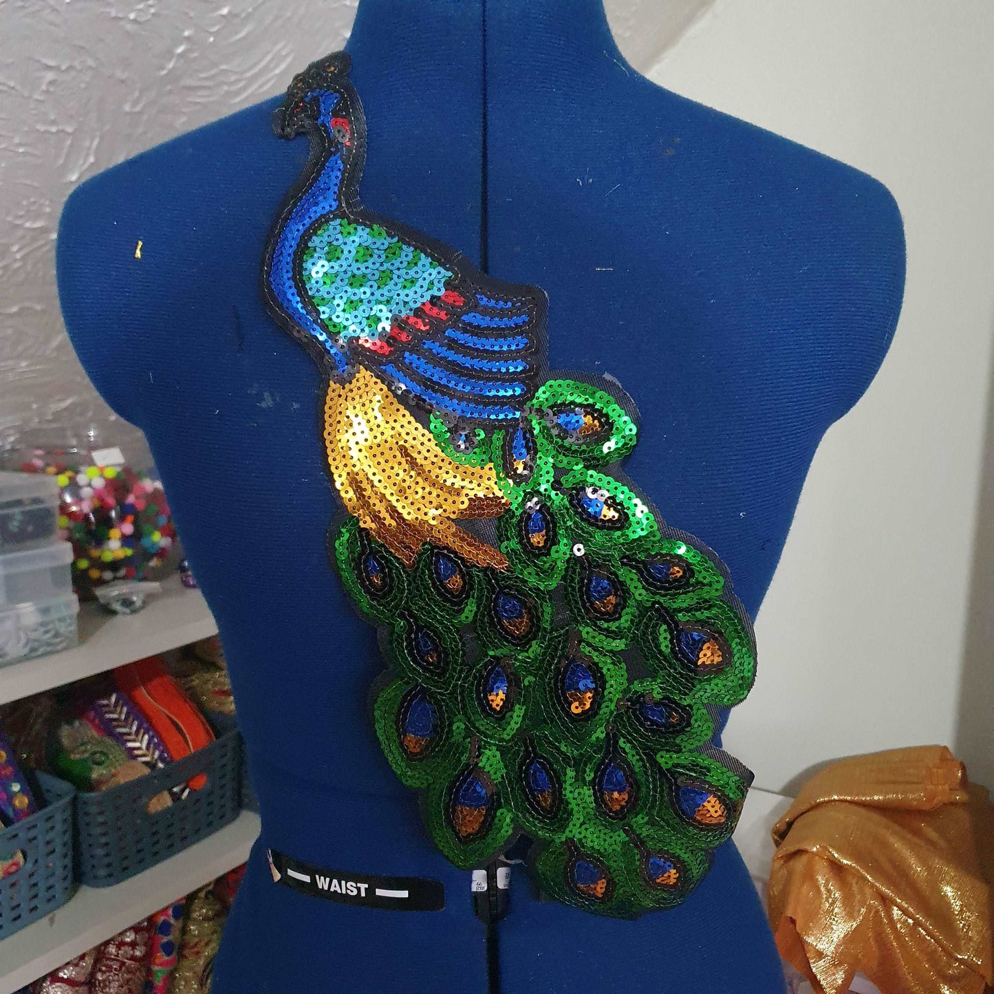 1x colourful Peacock bird sequin applique HOT-FIX