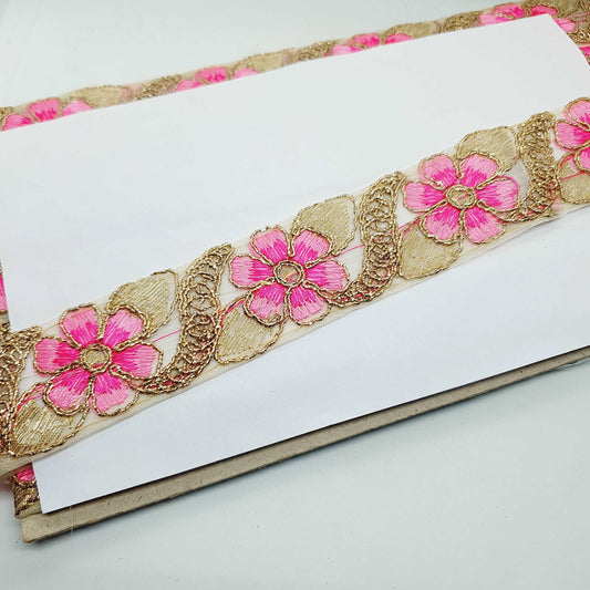 1m 4cm Metallic gold lace pink flower Indian ribbon