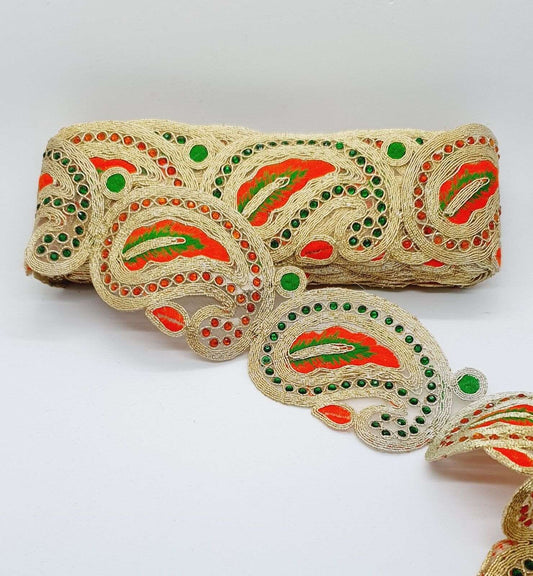 1m 6.5cm gold lace paisley applique with crystals: green & orange