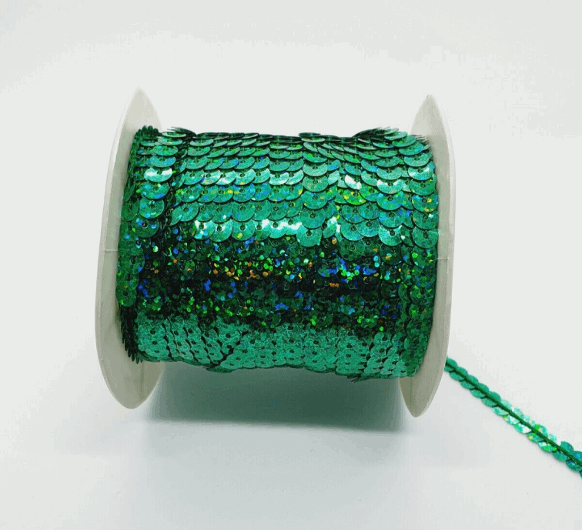 2m Green Hologram 6mm strung sequin