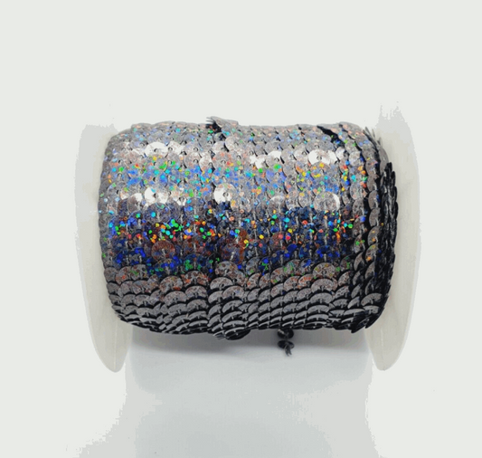 2m Grey Hologram 6mm strung sequin