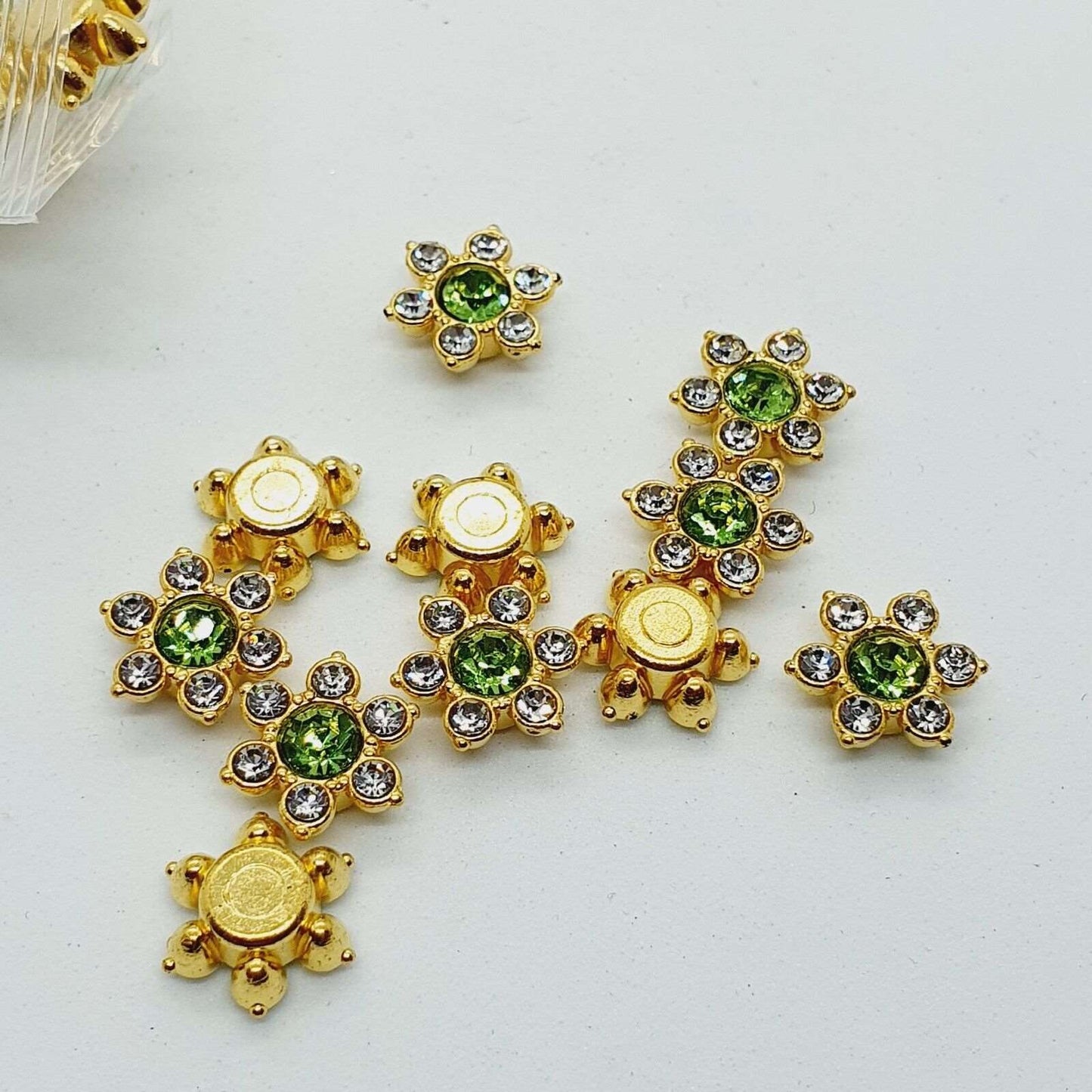 5x 12mm gold CLEAR & LIME glue on rhinestone gem flower shape