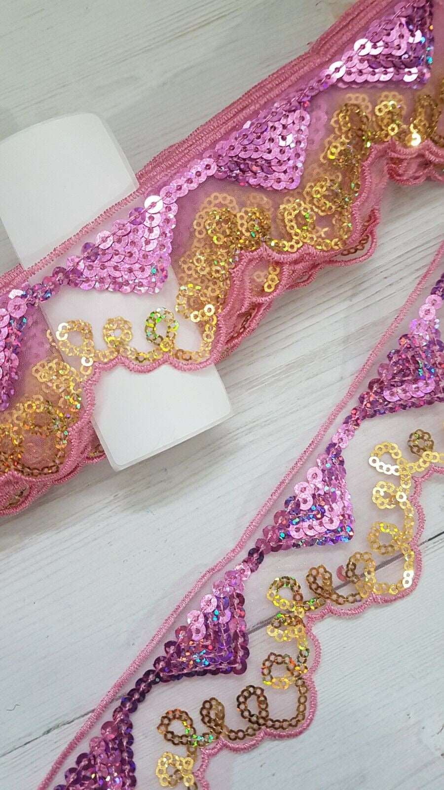 1m 5cm net lace with light pink & gold hologram sequins