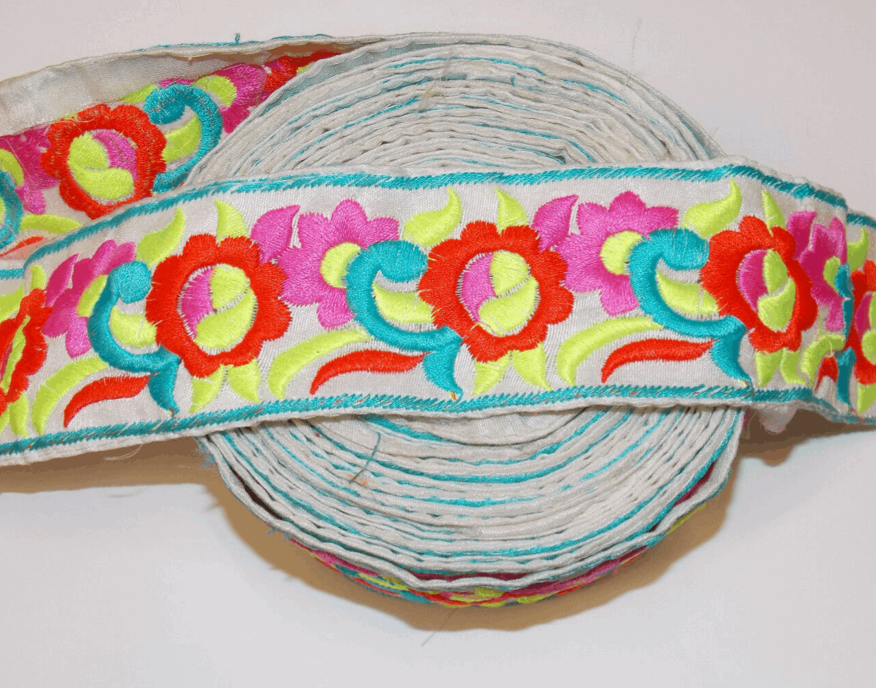 1x 5.5cm multi colour flower indian embroidered folksy ribbon