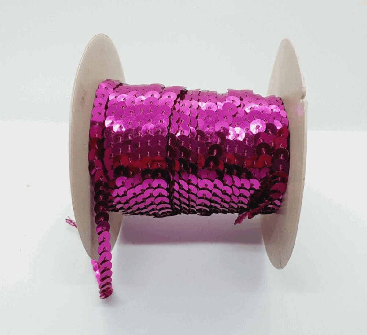 2m Pink 6mm strung sequin