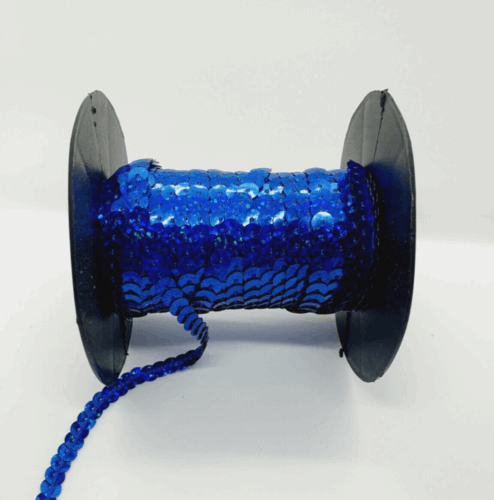 2m Blue Hologram 6mm strung sequin