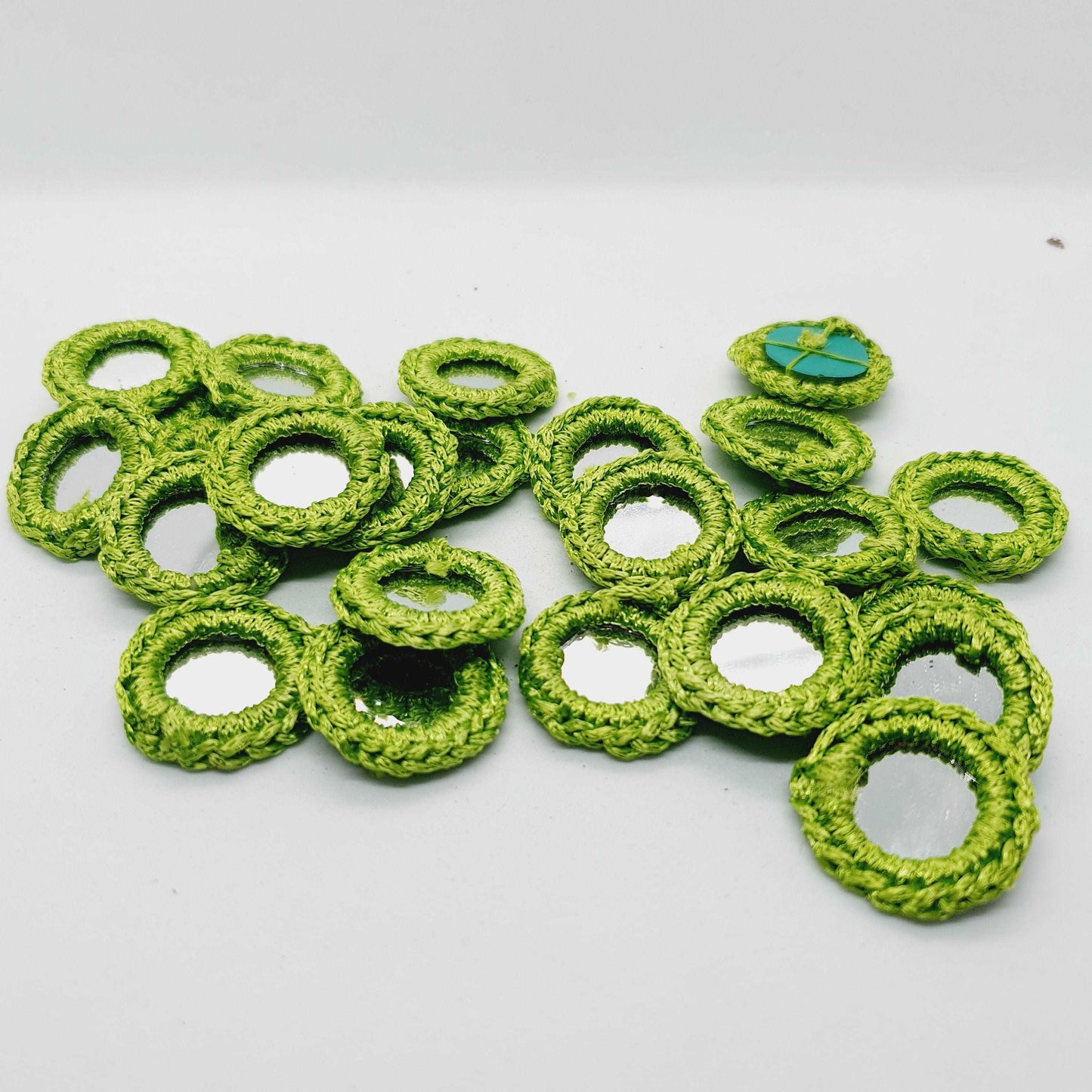 4x ~2.5cm shisha mirror applique lime green