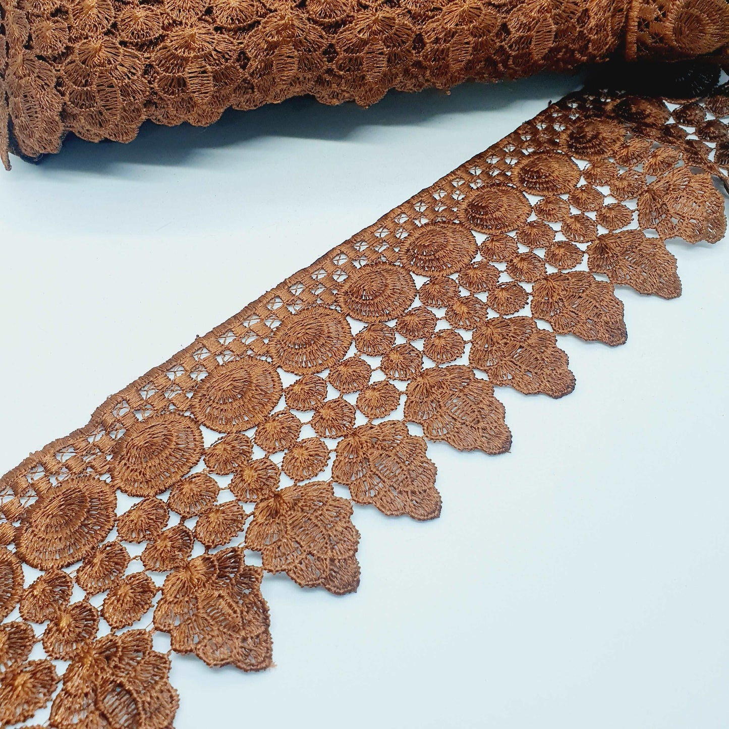 1m 9cm brown guipure venise embroidered lace trim