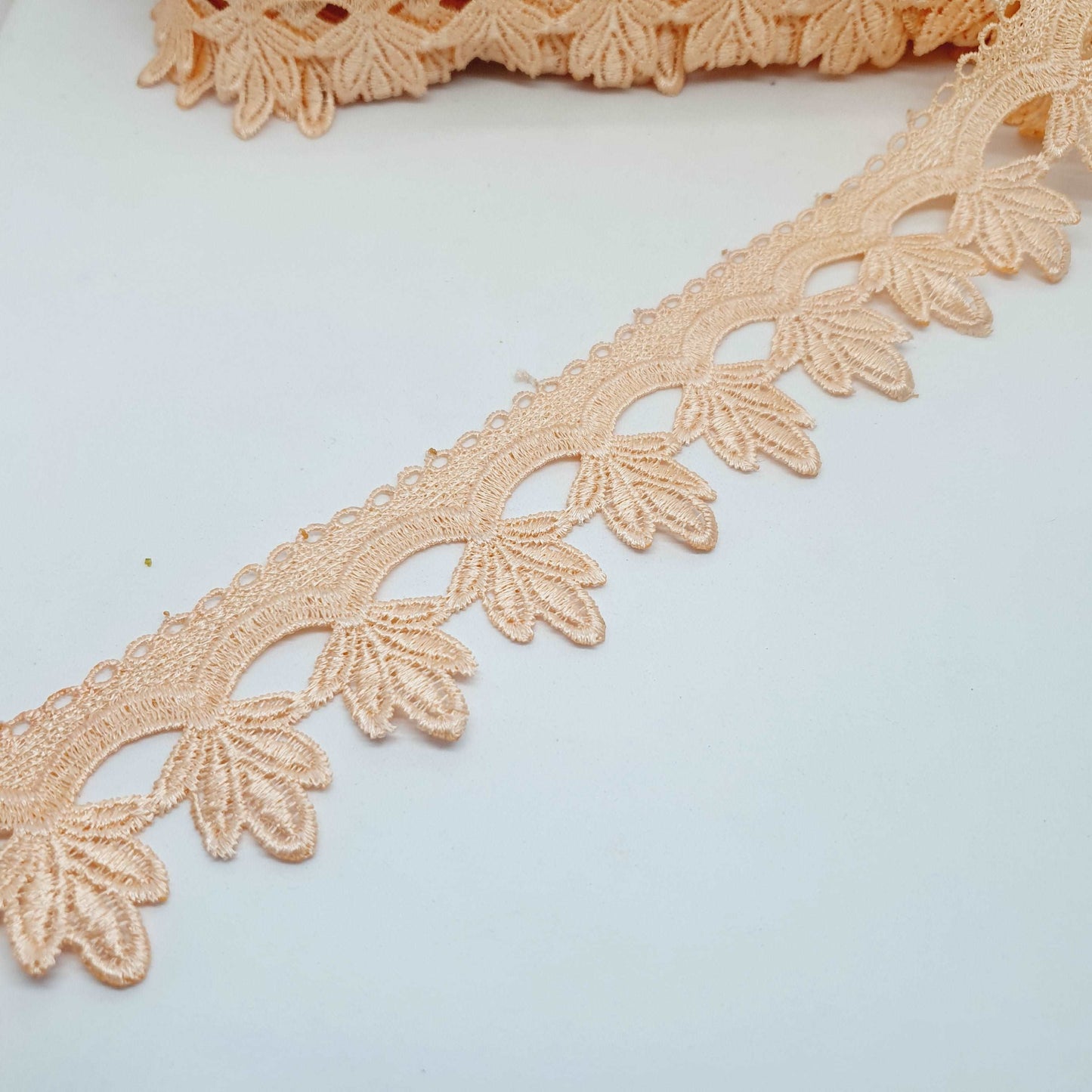 1m 5cm peach guipure venise embroidered lace trim