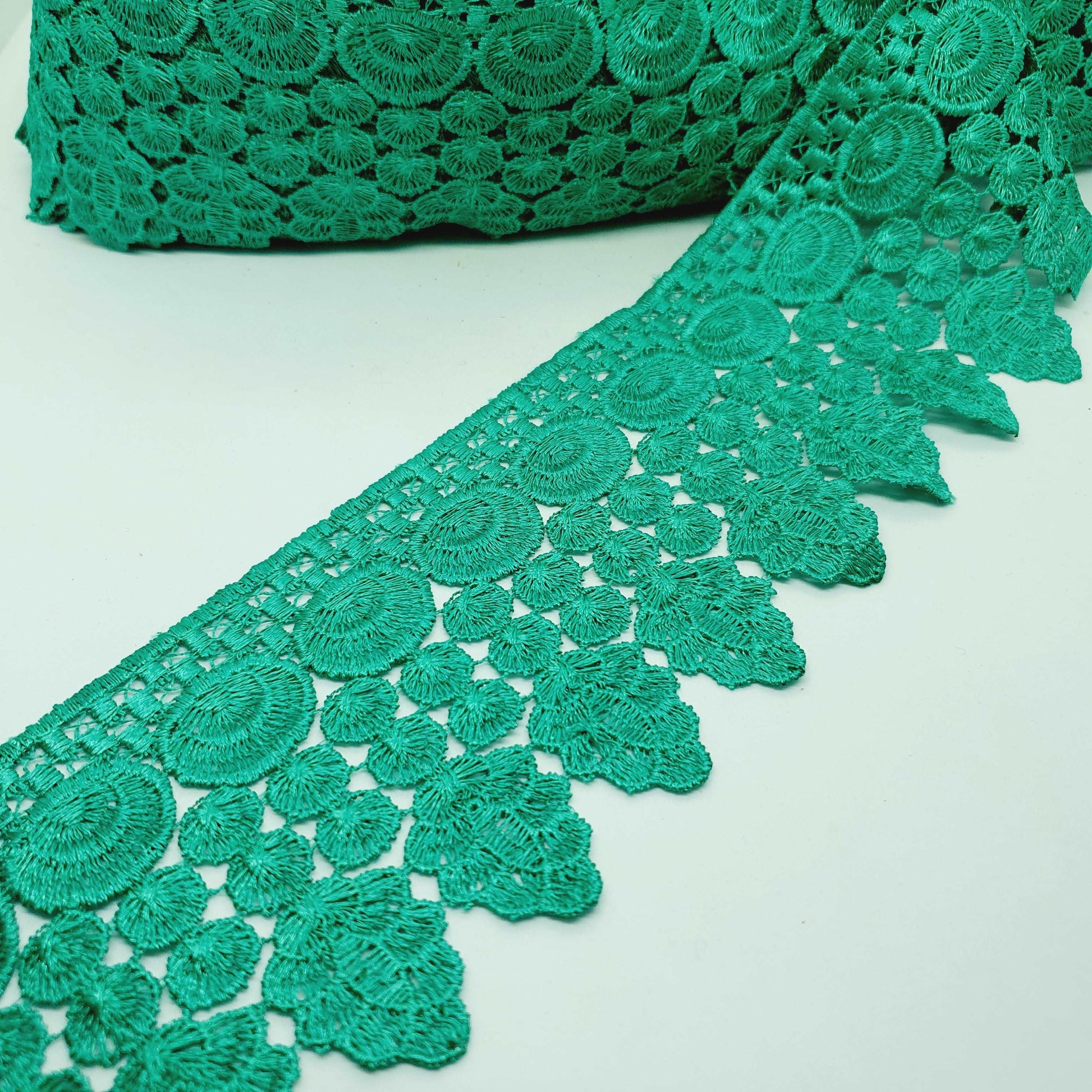 1m 9cm jade green guipure venise embroidered lace trim