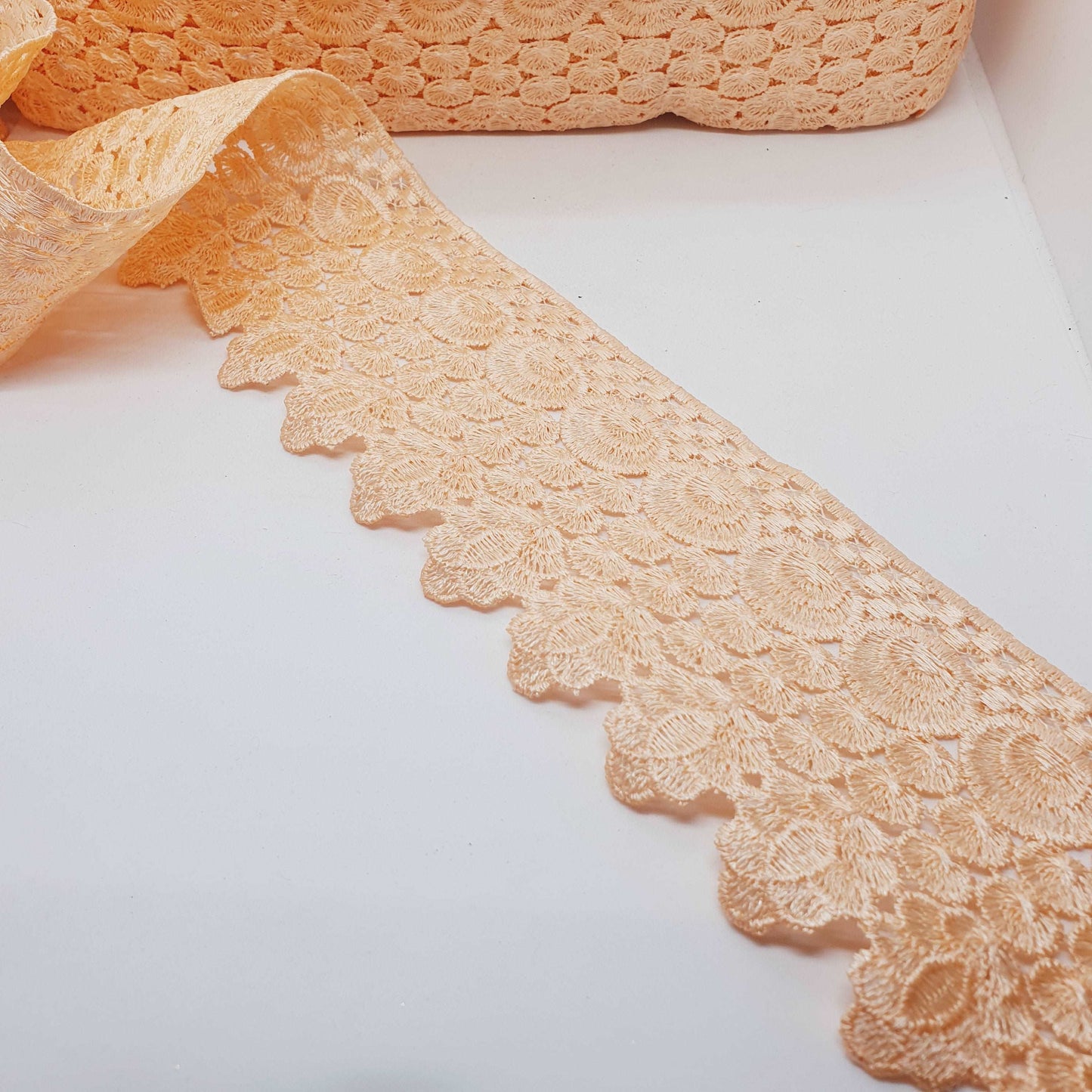 1m 9cm peach guipure venise embroidered lace trim