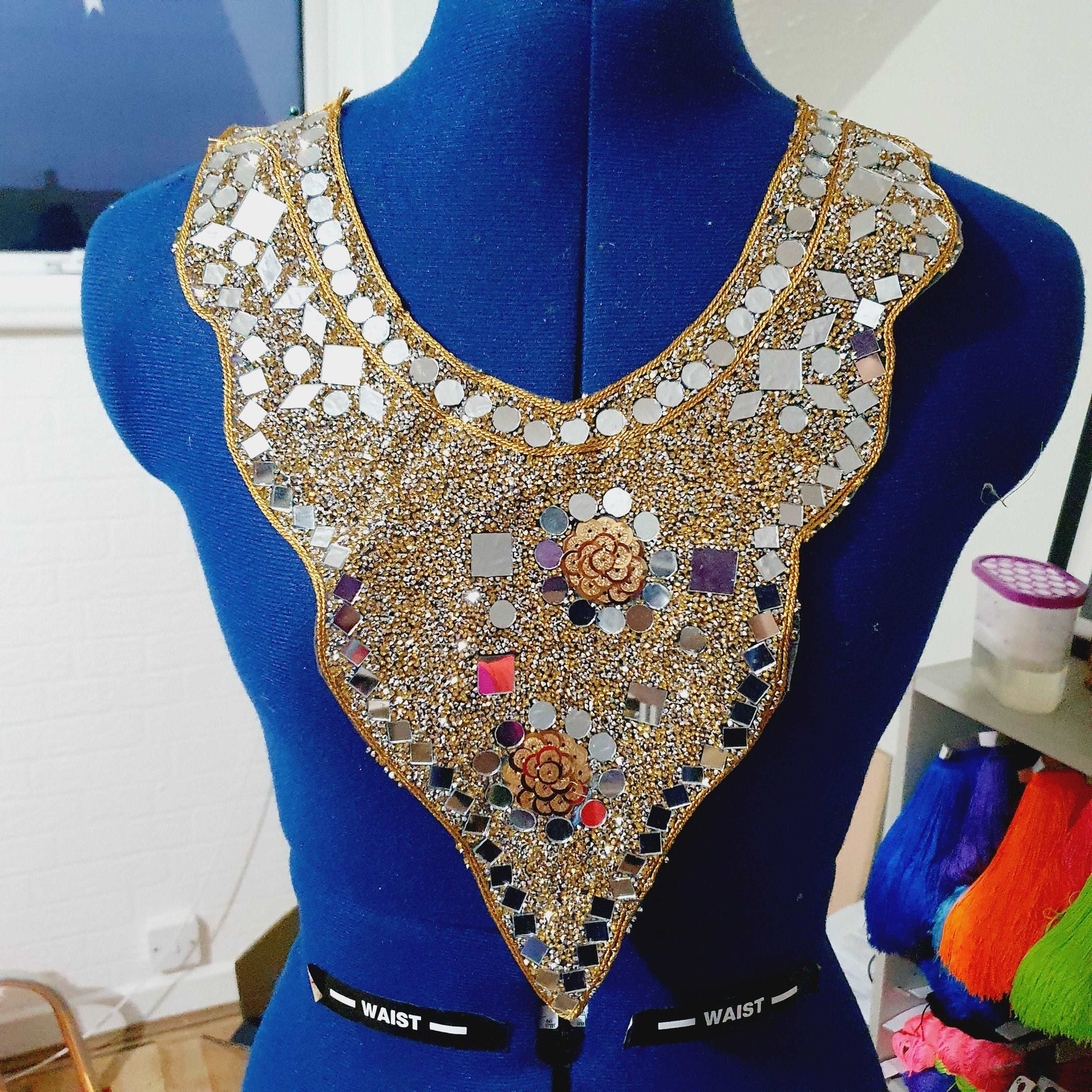 1x gold crystal hot fix applique collar/ neckline with mirror