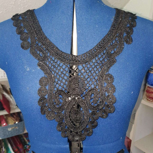 1x black embroidered lace applique patch/ collar/ neckline